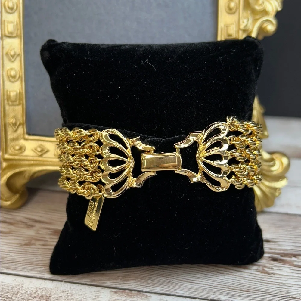 Bold Elegance Gold 5 Strand Rope Bracelet